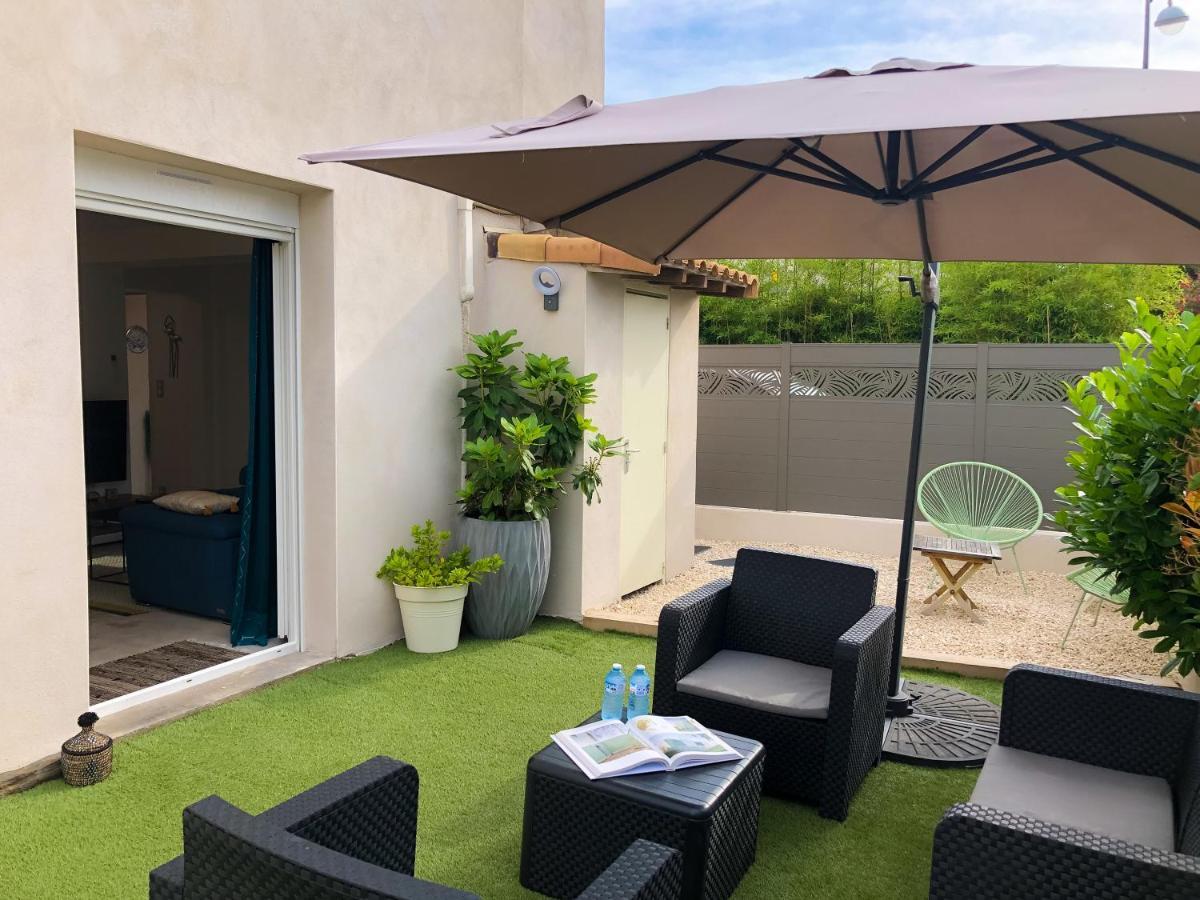 Le20Bis, Superbe, Calme, En Centre Ville Avec Jardin Mauguio Exterior foto